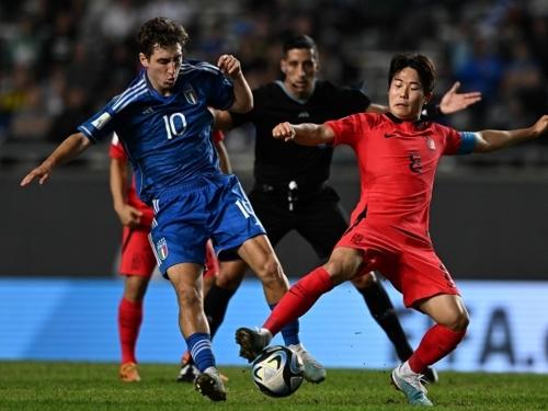 日韓ワールドカップでイタリアと韓国が激突